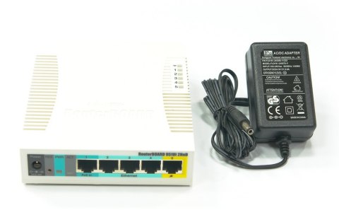 MIKROTIK ROUTERBOARD RB951Ui-2HnD MIKROTIK ROUTERBOARD RB951Ui-2HnD