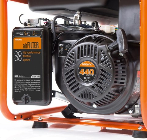 ZESTAW AGREGAT PRĄDOTWÓRCZY DAEWOO GDA 8500E-3 7.5kW + 2x GENERATOR OIL SAE 10W-30 DWO 600 ZESTAW AGREGAT PRĄDOTWÓRCZY DAEWOO GDA 8500E-3 7.5kW + 2x GENERATOR OIL SAE 10W-30 DWO 600