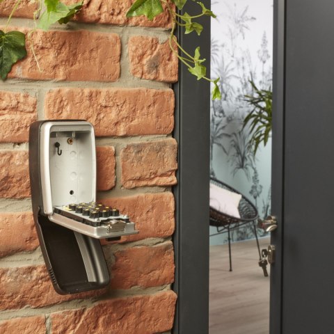 Skrytka na klucze z szyfrem Master Lock 5423EURD Skrytka na klucze z szyfrem Master Lock 5423EURD