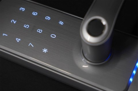 Klamka z kontrolerem dostępu biometria, TTLock/TTHotel, Mifare, szyfrator silver Klamka z kontrolerem dostępu biometria, TTLock/TTHotel, Mifare, szyfrator silver