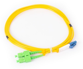 PATCHCORD ŚWIATŁOWODOWY GETFORT SM SC/APC-LC/UPC DUPLEX 1M
